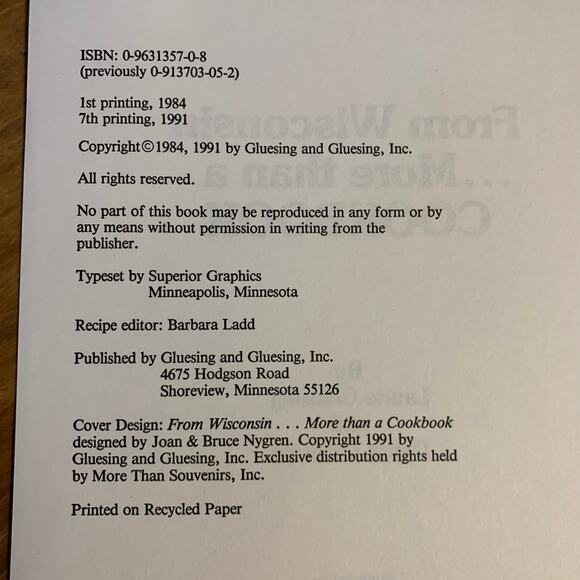 From Wisconsin: More Than a Cookbook Laurie & Debra Gluesing Plastic Comb 1991 - Picture 7 of 16
